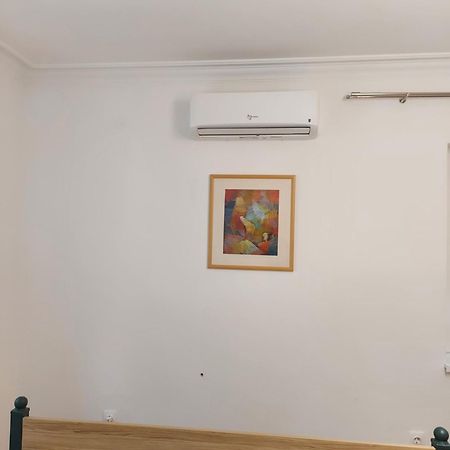 ソフィアL&C- Location And Comfort In 2 Bdrアパートメント エクステリア 写真